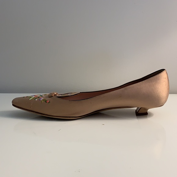 Prada Authentic Size 39.5 EU Silk Satin Hand Embroidered Floral Kitten Heels - Picture 4 of 11